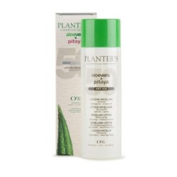 Lotion micellaire Hydratante Anti-âge de Planter's pour nettoyer et hydrater la peau mature en douceur.