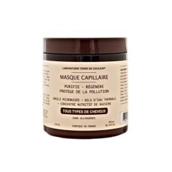 Masque capillaire purifiant bio en gélules pour détoxifier et revitaliser les cheveux de Terre de Couleur.